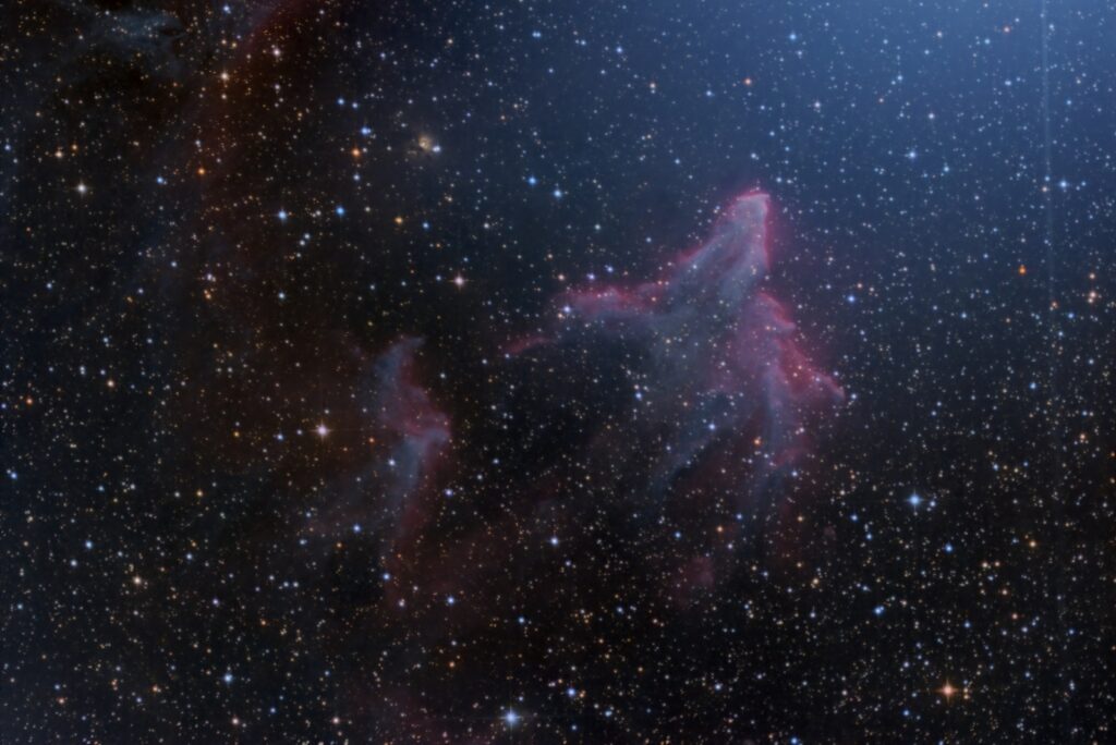 Nebulosa a riflessione IC63/Sh2-185 in Cassiopea