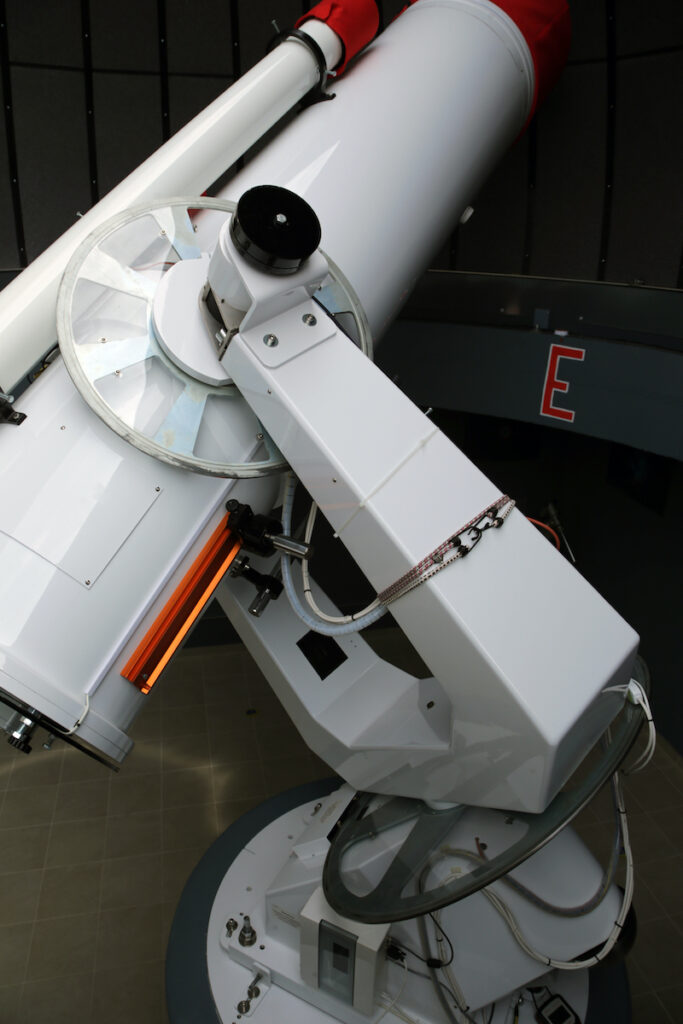 Sistema di movimentazione a contatto in AR-DEC Gemini